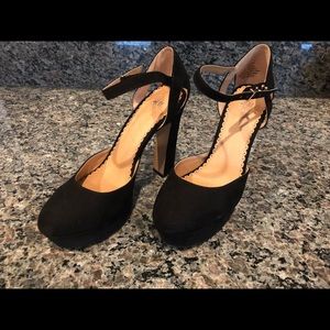 H&M Platform Heels Black